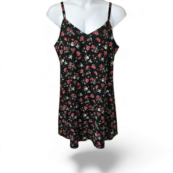 Torrid Plus Size Mini Stretch Challis Skull,Rose,Heart Slip Dress - Picture 2 of 15